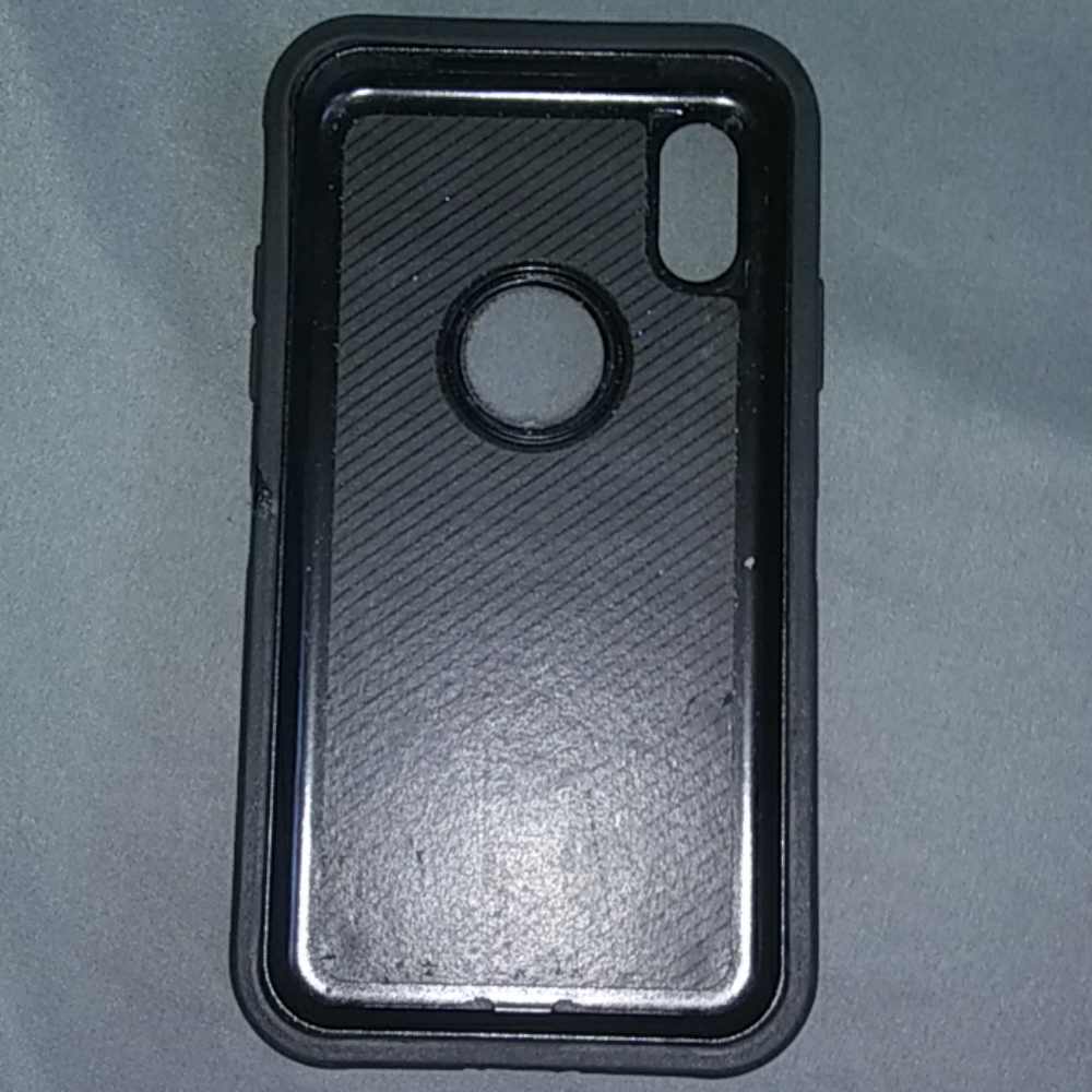 iPhone XR OtterBox phone case